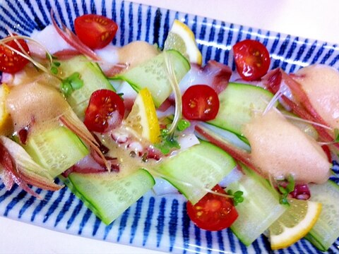 蛸のカルパッチョ  泡だて醤油で